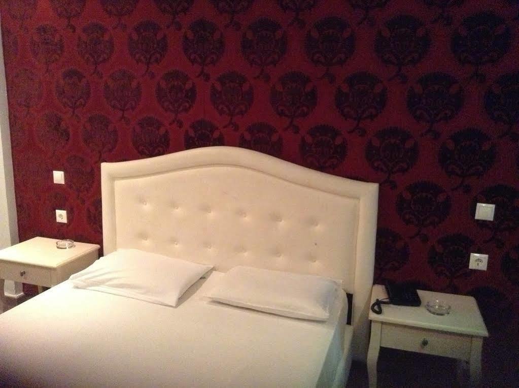 Hotel Platon เอเธนส์ ภายนอก รูปภาพ